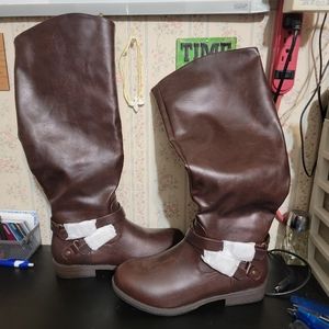 Women's riding boots